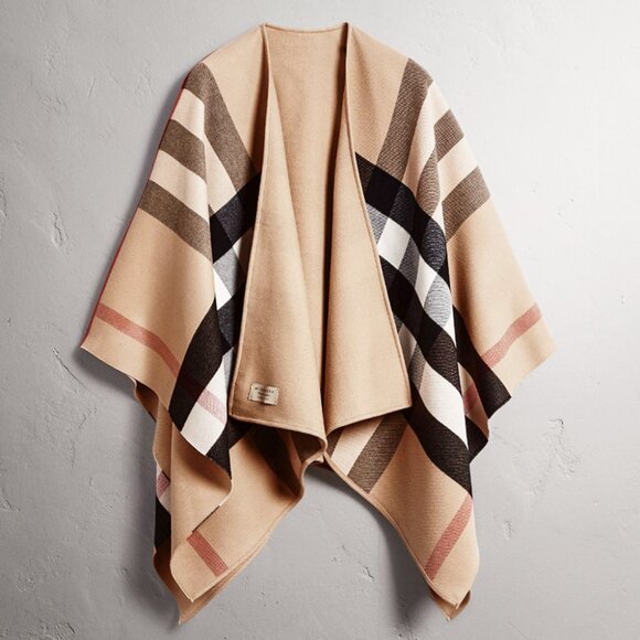 Burberry Charlotte Reversible Solid/House Check Wool Cape One Size